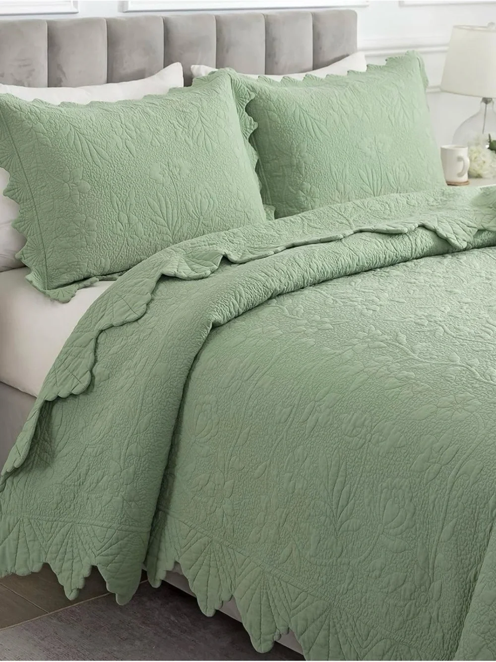 Sage Green king 3 piece Quilted Bedspread Set - Elegant Scalloped Edge